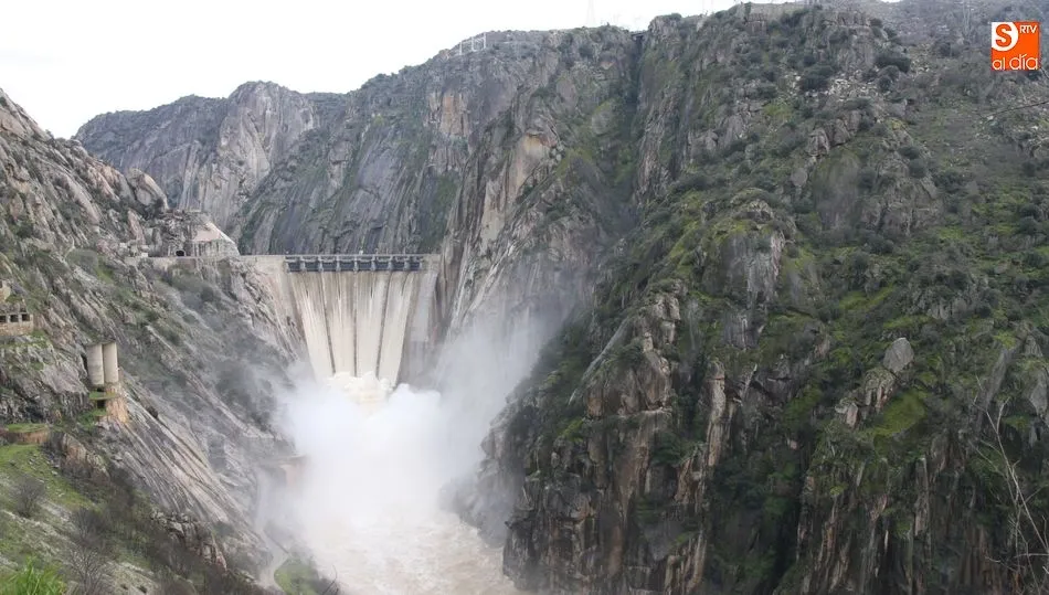 La impresionante infratestructura hidraúlica se presta a excelentes imágenes para el cine