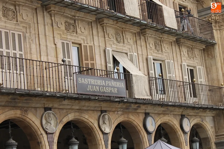 Foto 3 - Los soldados franquistas toman la Plaza Mayor