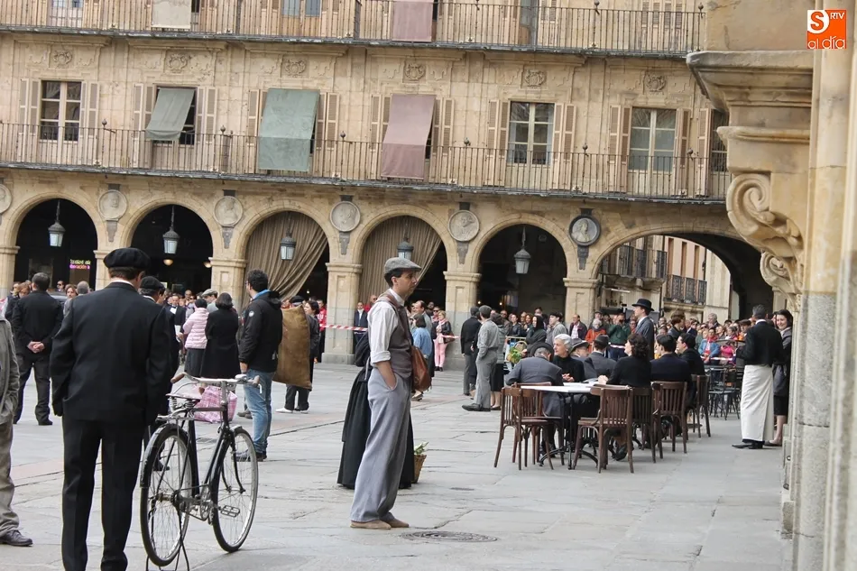 Foto 4 - Los soldados franquistas toman la Plaza Mayor