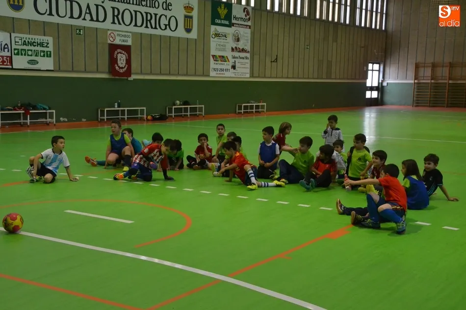 Foto 9 - Los prebenjamines del III Columnas cierran el curso deportivo  