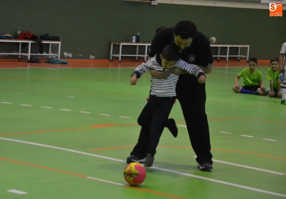 Foto 2 - Los prebenjamines del III Columnas cierran el curso deportivo  