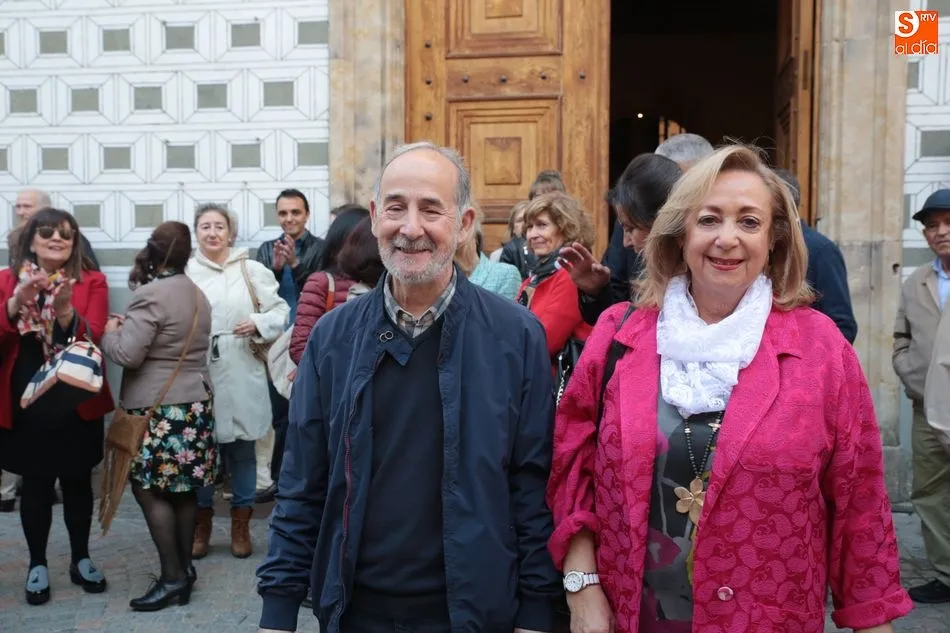 Foto 10 - Los alumnos de San Eloy homenajean a Miguel &Aacute;ngel Gasco y a Mari &Aacute;ngeles Gim&eacute;nez