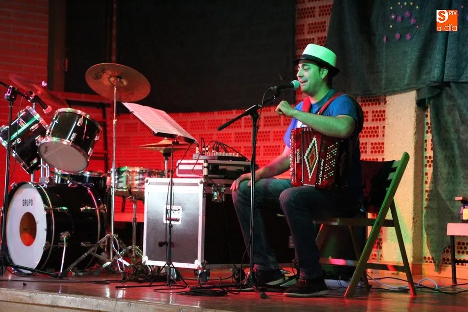Foto 9 - &lsquo;Ra&uacute;l de Dios&rsquo; pone m&uacute;sica al Corpus en El Cubo de Don Sancho  
