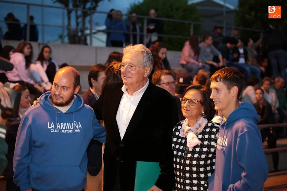 Foto 6 - Cabrerizos estalla en fiestas con el preg&oacute;n de Jorge D&rsquo;Alessandro y la apertura de la Feria de...