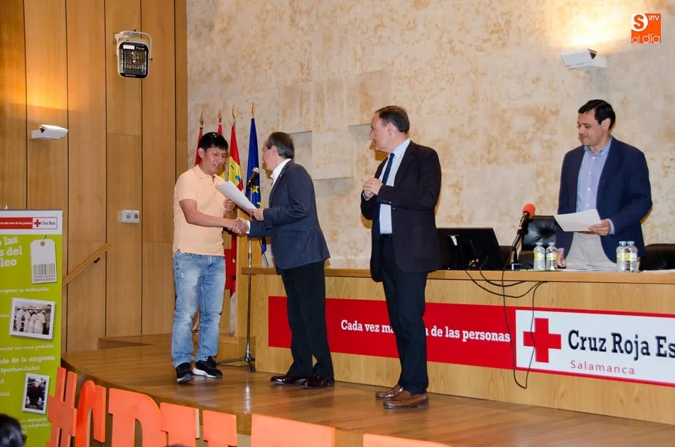 Foto 4 - Cruz Roja concluye la formaci&oacute;n de 46 personas en riesgo de exclusi&oacute;n