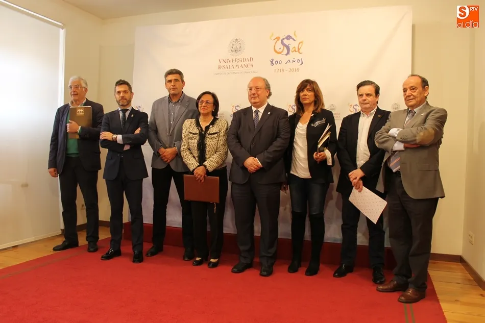 Presentación del Congreso Internacional de Poesía Fray Luis de León en el Rectorado