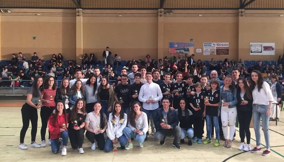 Foto 7 - Emotivo broche de oro a la temporada del BM Ciudad de Salamanca en el R&iacute;o Tormes