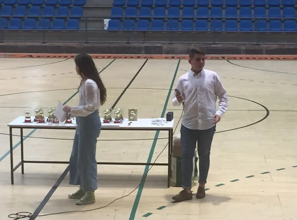 Foto 2 - Emotivo broche de oro a la temporada del BM Ciudad de Salamanca en el R&iacute;o Tormes