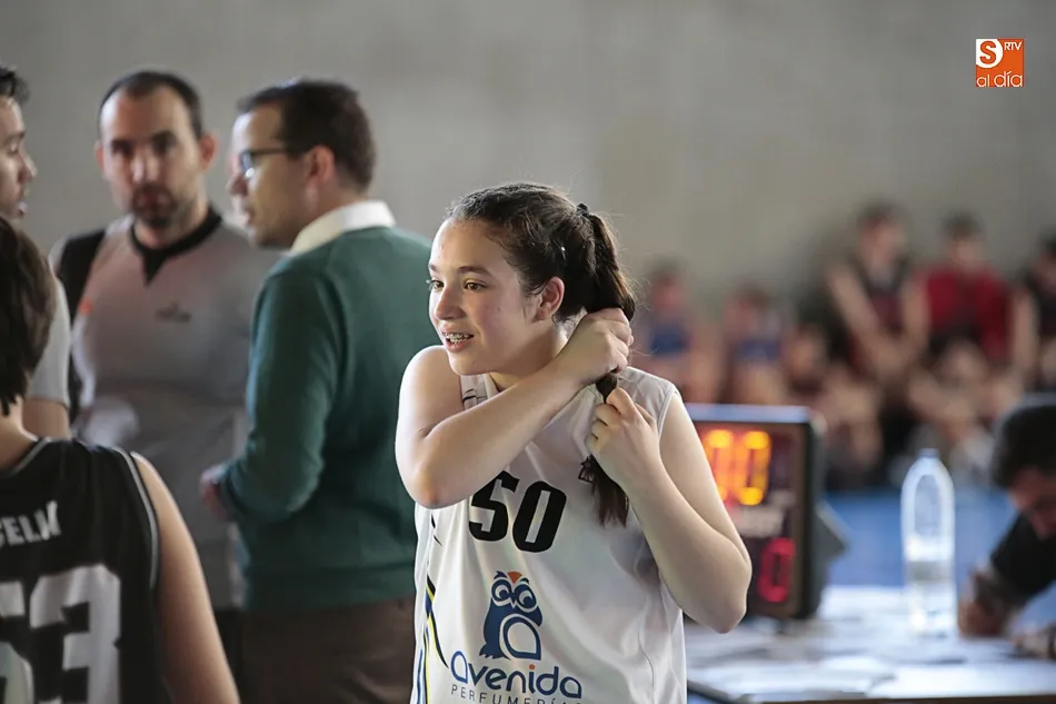 Foto 7 - El 3x3 llega al CMI Juli&aacute;n S&aacute;nchez El Charro con 200 participantes de todas las edades