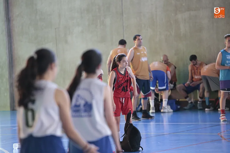 Foto 5 - El 3x3 llega al CMI Juli&aacute;n S&aacute;nchez El Charro con 200 participantes de todas las edades