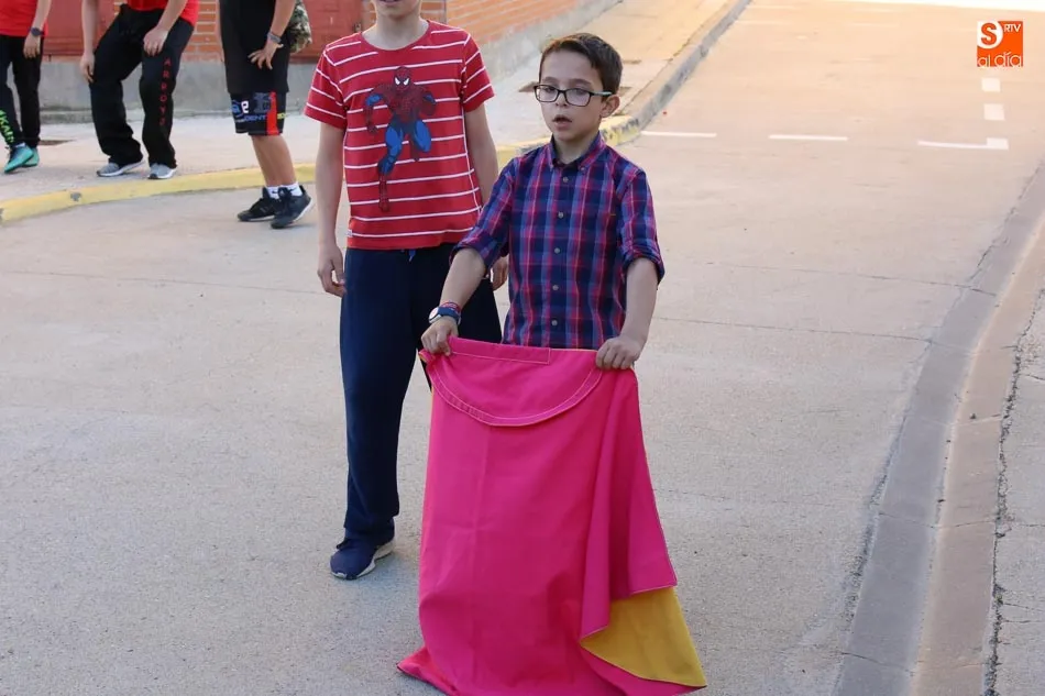 Foto 11 - El encierro infantil corona el s&aacute;bado de Corpus de Aldeatejada &nbsp;  