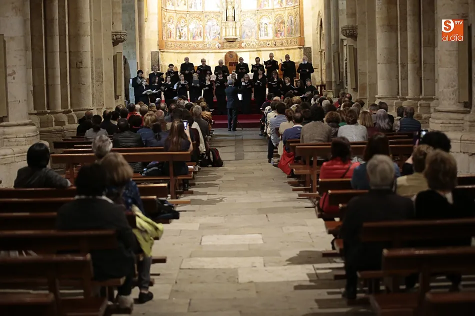 Foto 2 - Koine Esemble celebra el Corpus Christie en la&nbsp;Catedral Vieja  