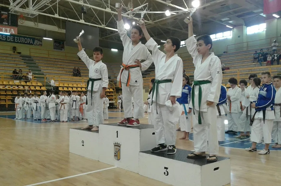Foto 3 - Dojo Kun tendr&aacute; 3 representantes en el Campeonato Regional de Edades  