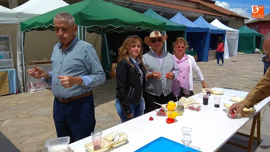 Foto 5 - La Feria Sierra Quilama llega a su final con una multitudinaria comida