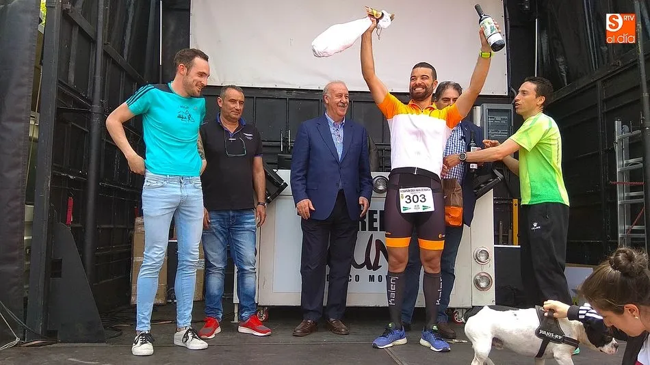 Foto 9 - Vicente del Bosque se suma a la fiesta del deporte en Nava de Francia