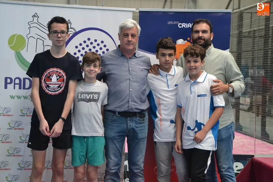 Foto 8 - Proclamados los triunfadores del I Torneo de P&aacute;del Grupo Criado  