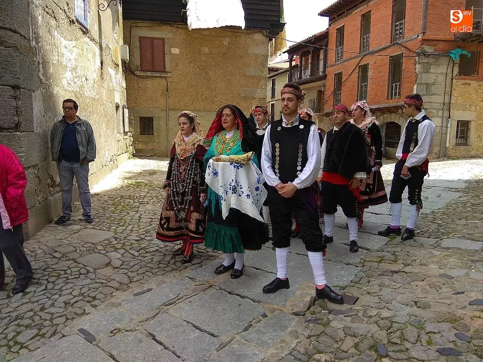 Foto 6 - La Alberca se engalana para un solemne d&iacute;a del Corpus
