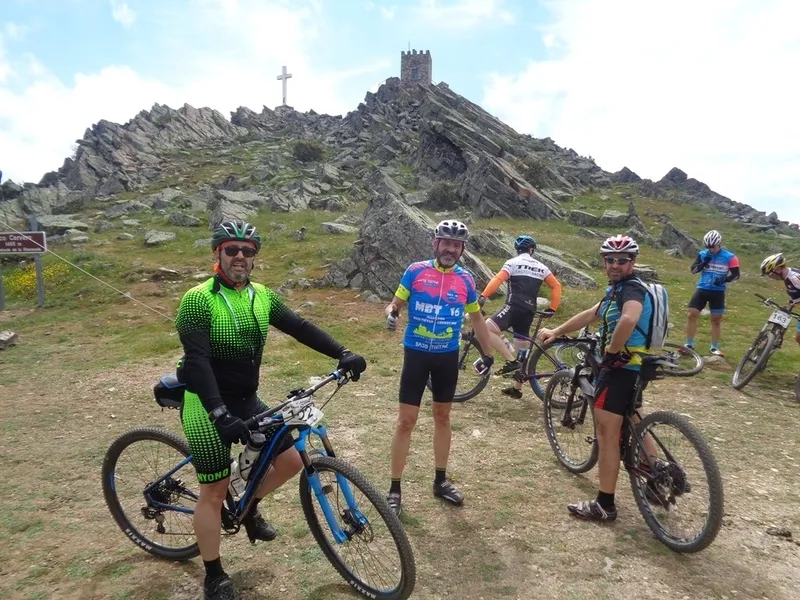 Foto 7 - La guinaldesa Ainhoa S&aacute;nchez repite 2&ordm; puesto en la Subida al Pico Cervero  