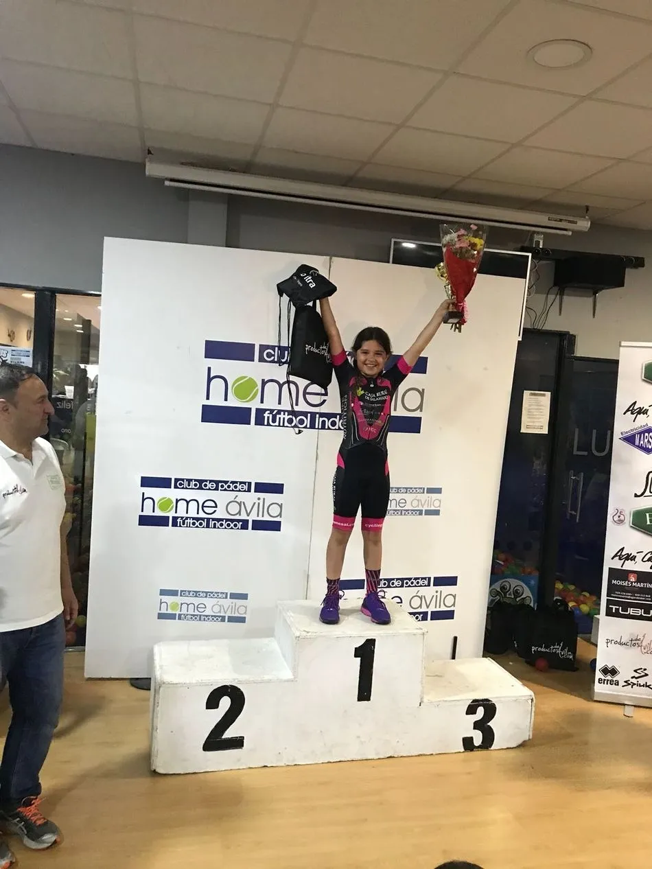 Foto 10 - Las escuelas salmantinas brillan en &Aacute;vila con cinco victorias y siete podios