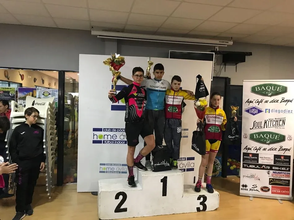 Foto 6 - Las escuelas salmantinas brillan en &Aacute;vila con cinco victorias y siete podios
