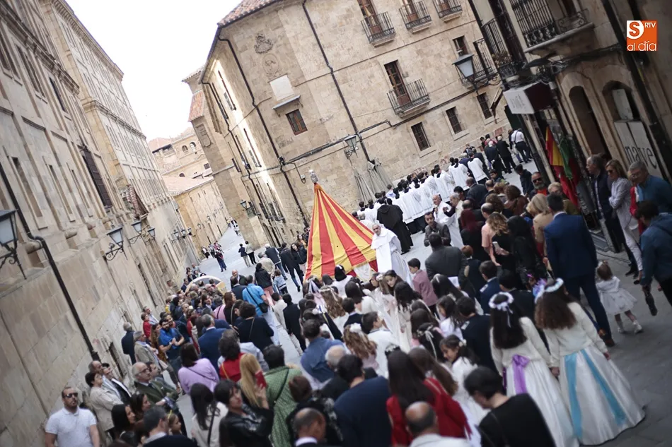 Foto 9 - Solemne celebraci&oacute;n del Corpus Christi en la Catedral de Salamanca