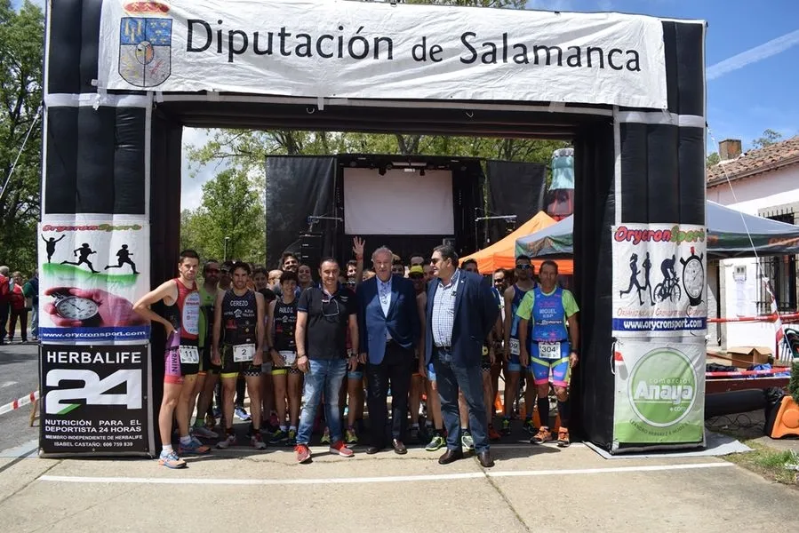 Foto 11 - Gran participaci&oacute;n en el Cross, Canicross y Duatl&oacute;n de Nava de Francia