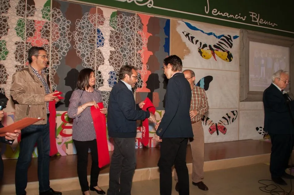 Foto 3 - Emocionante graduaci&oacute;n de los estudiantes del IES Venancio Blanco