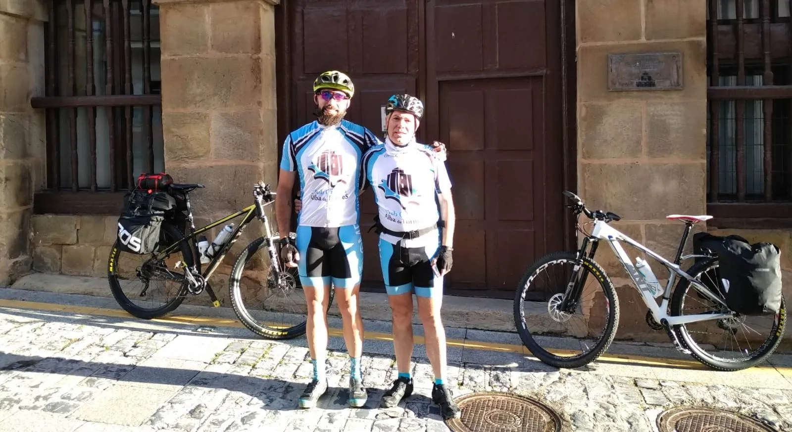 Foto 5 - La fundaciones de Santa Teresa en Castilla y Le&oacute;n, a golpe de pedal