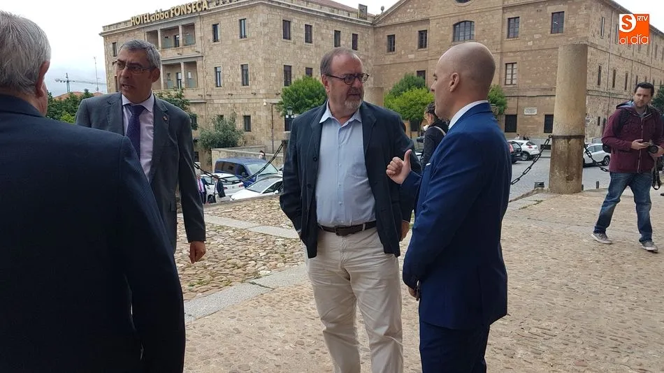 Foto 4 - Castilla y Le&oacute;n seguir&aacute; reivindicando una EBAU &uacute;nica &ldquo;porque es razonable y justo lo que...