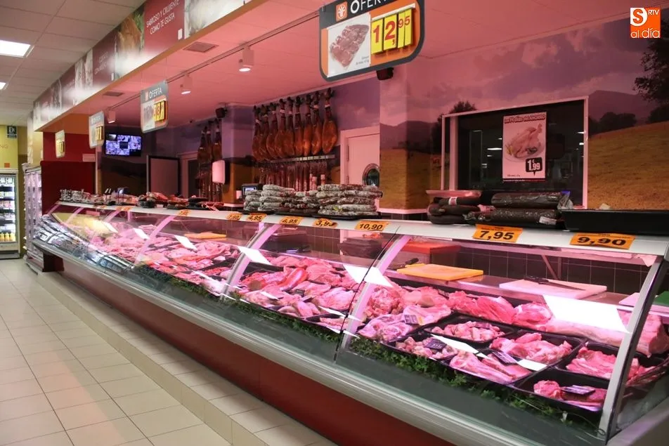 Foto 4 - Unide Market de Supermercados Cosme celebra el primer aniversario de su llegada a Alba de Tormes