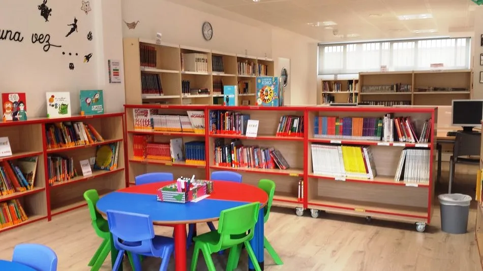 Foto 3 - La nueva biblioteca municipal pone a disposici&oacute;n de los vecinos m&aacute;s de 3.000 libros  