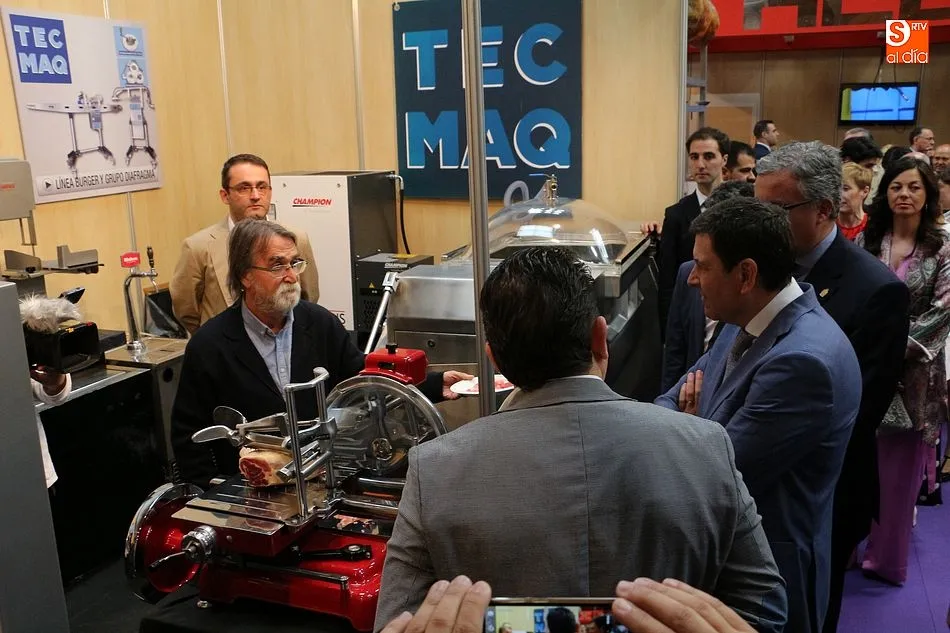 Foto 2 - La recuperaci&oacute;n de empleo protagoniza la apertura de la FIC 2018