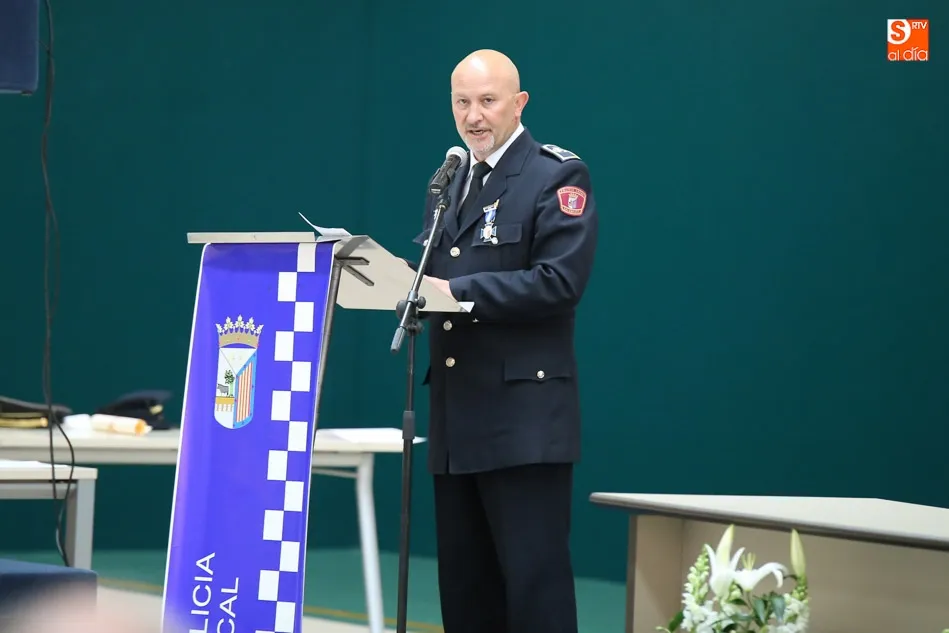 Foto 7 - La Polic&iacute;a Local celebra la fiesta de su patr&oacute;n con la tradicional entrega de medallas y...