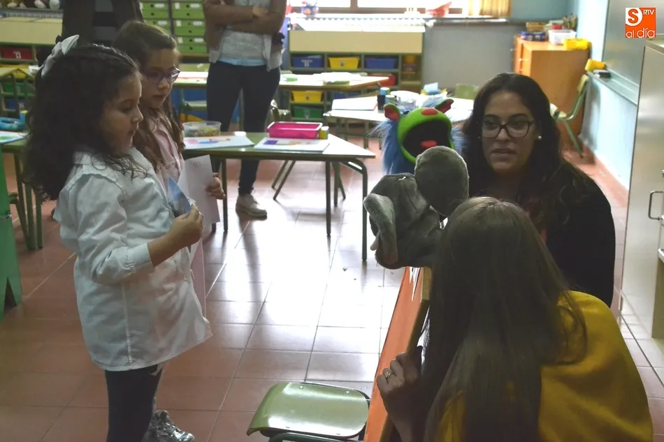 Foto 7 - Alumnos de Infantil de San Francisco aprenden jugando los principales monumentos  