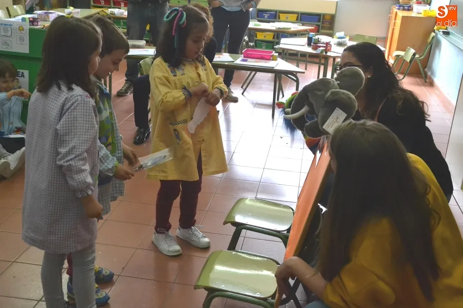 Foto 6 - Alumnos de Infantil de San Francisco aprenden jugando los principales monumentos  