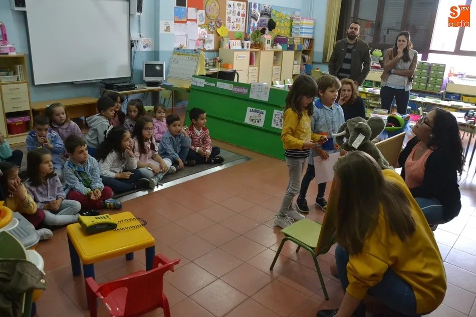 Foto 4 - Alumnos de Infantil de San Francisco aprenden jugando los principales monumentos  