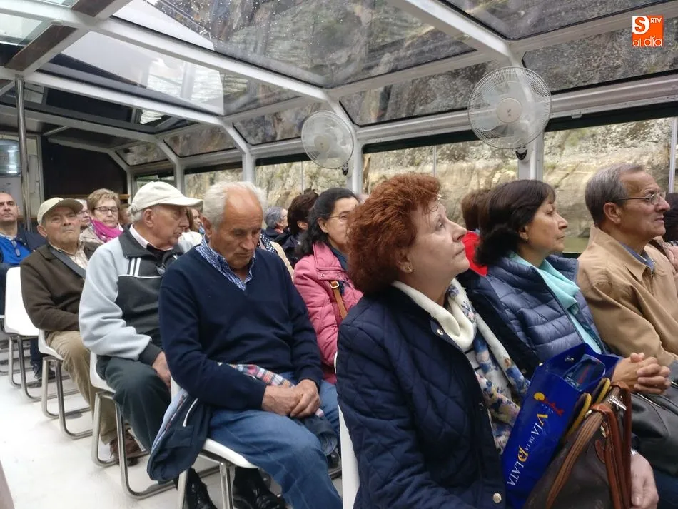 Foto 9 - Los Mayores de Lumbrales disfrutan de un buen d&iacute;a en Miranda do Douro