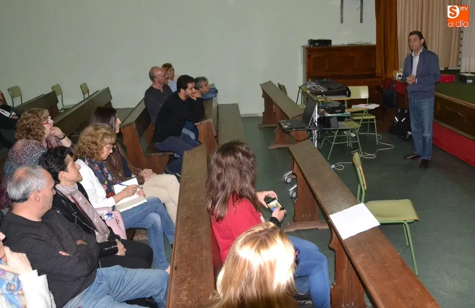 Foto 3 - El cari&ntilde;o centra la sesi&oacute;n de cierre por este curso del proyecto contra el acoso del Fray Diego  