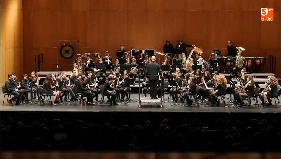 Momento del concierto de los alumnos del Conservatorio de Salamanca en el CAEM / Foto: Alberto Martín.
