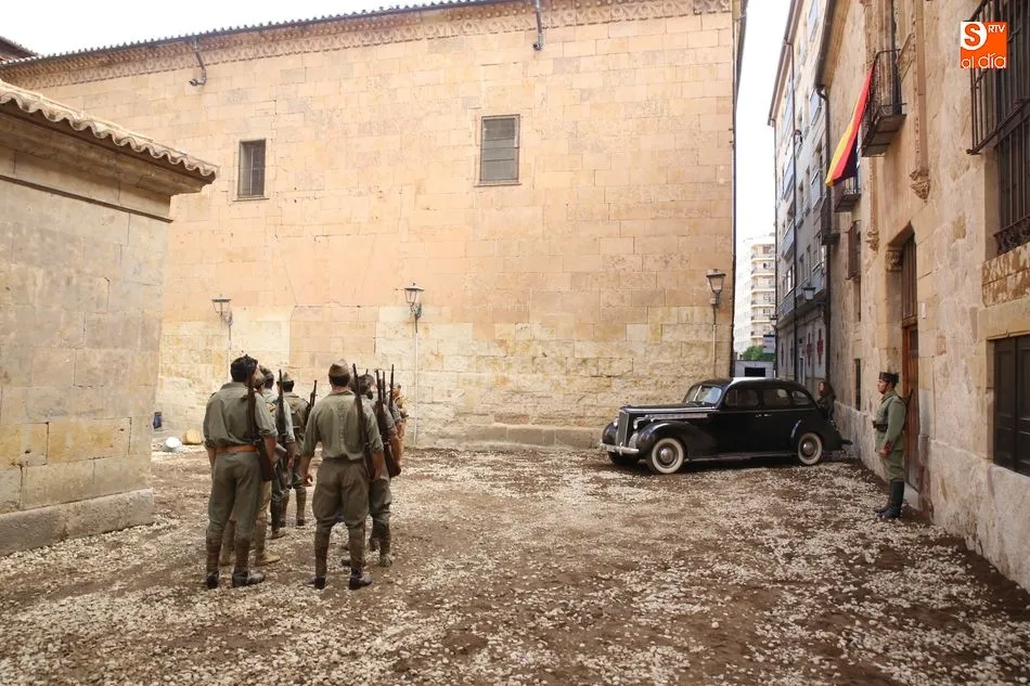 Foto 3 - La plaza de San Benito regresa a la &eacute;poca republicana
