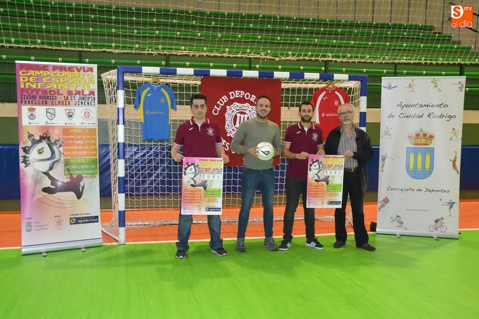 Foto 2 - Presentada la Fase Previa del Campeonato de Espa&ntilde;a de la que ser&aacute; anfitri&oacute;n el III Columnas  