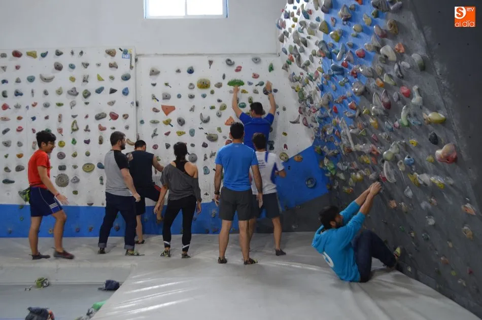 Foto 11 - La Ola Centro de Escalada, pasi&oacute;n por un deporte en auge