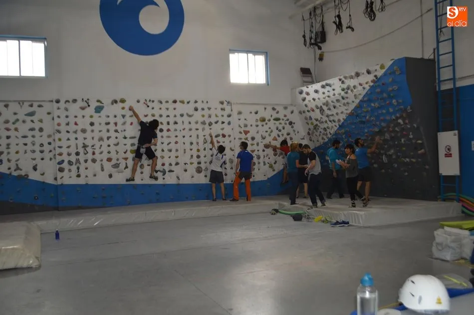 Foto 6 - La Ola Centro de Escalada, pasi&oacute;n por un deporte en auge