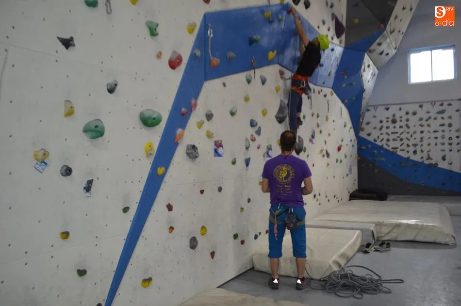 Foto 4 - La Ola Centro de Escalada, pasi&oacute;n por un deporte en auge