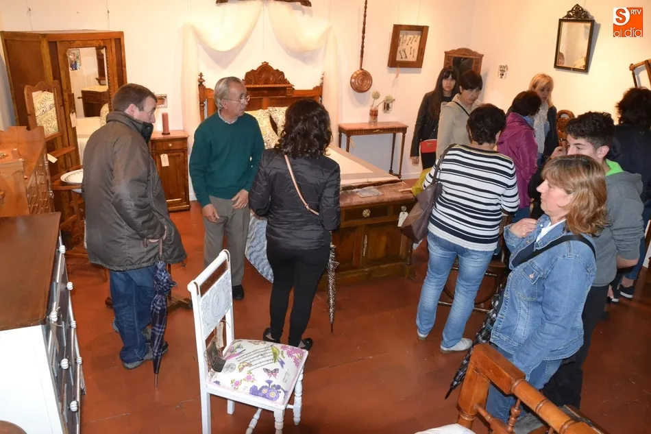 Foto 8 - La Casa de la Cultura se llena con 158 muebles del Taller de Restauraci&oacute;n  