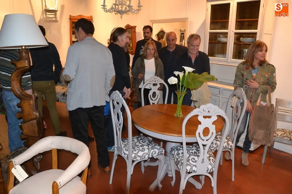 Foto 10 - La Casa de la Cultura se llena con 158 muebles del Taller de Restauraci&oacute;n  