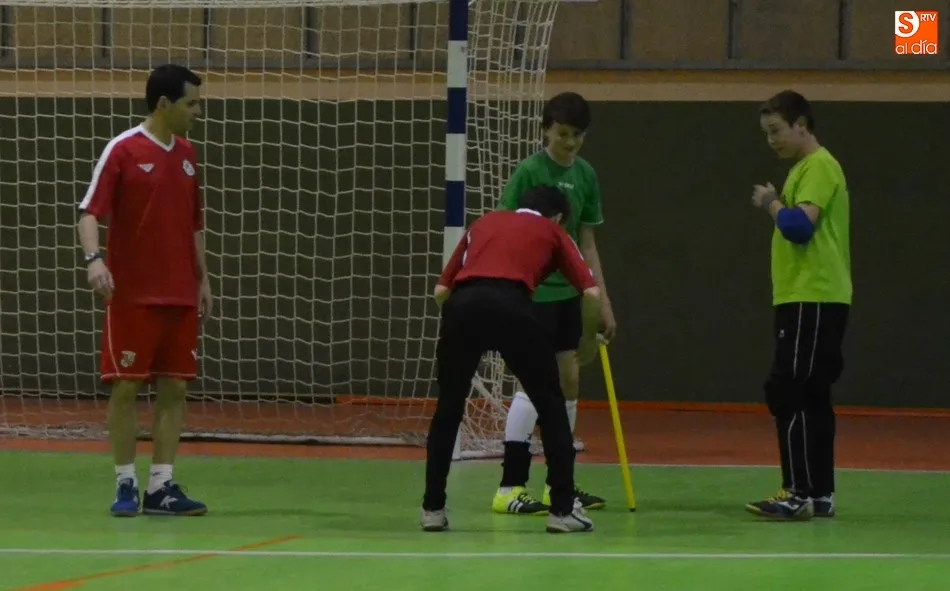 Foto 6 - Los porteros del III Columnas disfrutan de un entreno especial con t&eacute;cnicos de la Federaci&oacute;n  