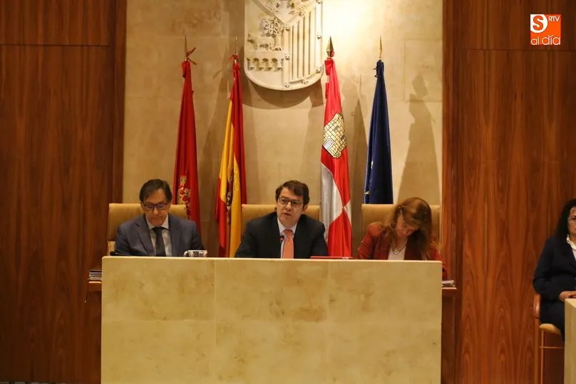 Foto 2 - El Ayuntamiento incorpora cuatro nuevos autobuses urbanos por un mill&oacute;n de euros