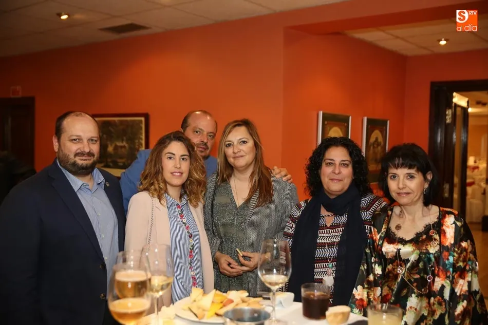 Foto 5 - El Campo de Tiro acoge la IV Cena solidaria a favor del colegio La Inmaculada de Armenteros