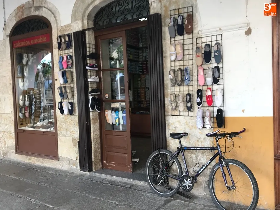 Foto 8 - Los comercios mirobrigenses se suman a la fiesta de La Bibici  